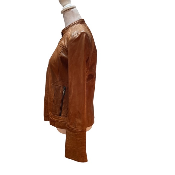 EUC - Bernardo Tan 100% Leather Women's Zip Front Racer Jacket Size Small - Picture 3 of 17